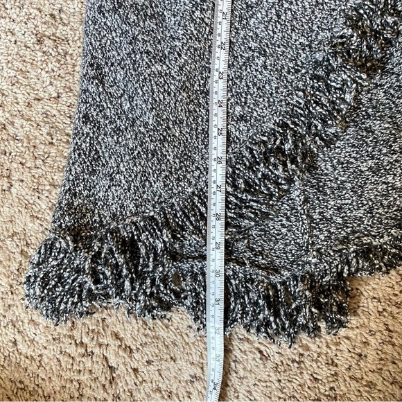 Cache Wool Blend Sweater Drape Front Fringe Hems Women’s Sz S Black, White - Picture 7 of 7